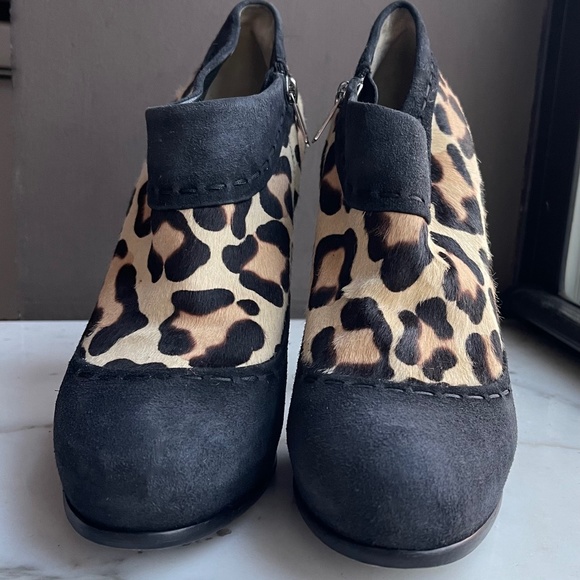 CHRISTIAN DIOR Platform Hair On Leopard trimmed with Black Suede Ankle Booties - Picture 6 of 14